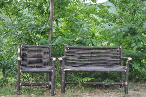 Banc et fauteuil Cluny